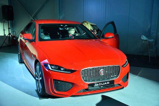 Predstavljen-novi-potpuno-električni-Jaguar-I-PACE-55